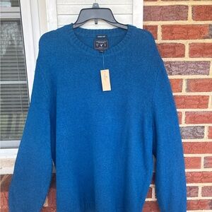 American Eagle Men's Blue Sweater